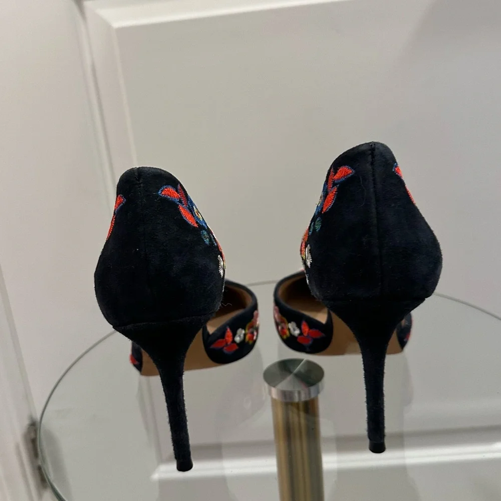 Tory Burch Rosemont Embroidered d'Orsay Pump Heels in Navy Blue, size 6.5